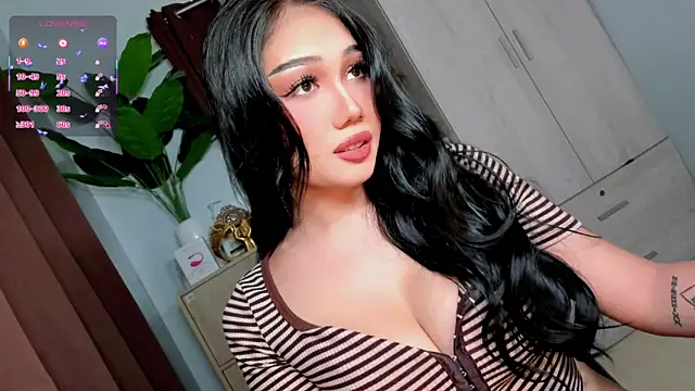 Icon1c LiLy online show from May 2026 09:15:02 PM