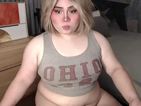 mysticofcum online show from October 2025 05:52:01 AM