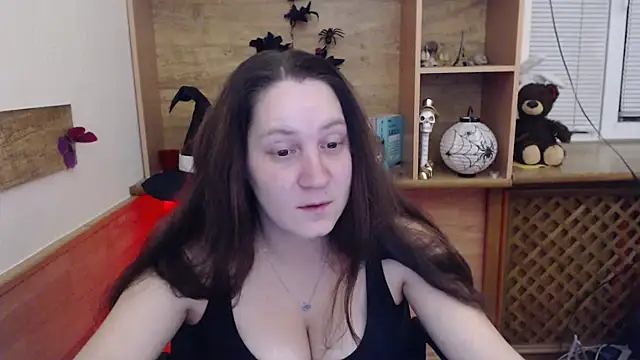 JosieJun  online show from November 2025 11:30:02 PM