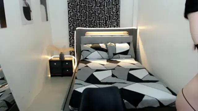 AmazingLuchie online show from December 2025 06:14:01 AM