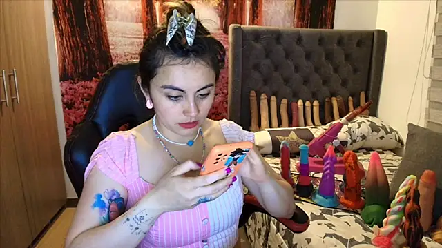 sofia23dirty online show from November 2025 10:43:02 PM