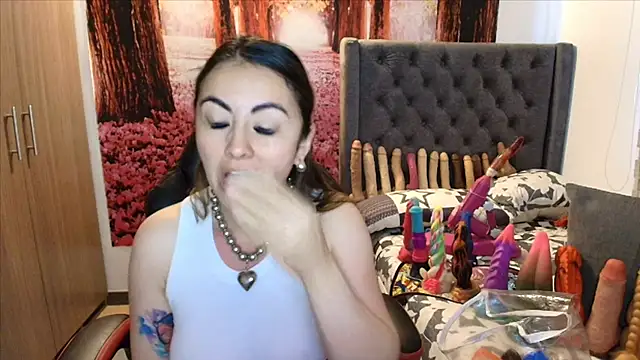 sofia23dirty online show from November 2025 09:52:02 PM