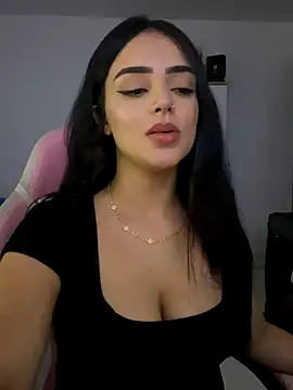 Snapshot of anniehart chatting on November 2025 03:21:02 AM anniehart online show from November 2025 03:21:02 AM