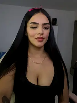 Snapshot of anniehart chatting on November 2025 02:26:02 AM anniehart online show from November 2025 02:26:02 AM