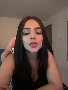 anniehart online show from February 2026 12:43:02 AM