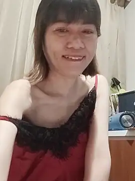 Snapshot of Little_suzy5 chatting on March 2025 07:04:01 PM Little suzy5 online show from March 2025 07:04:01 PM