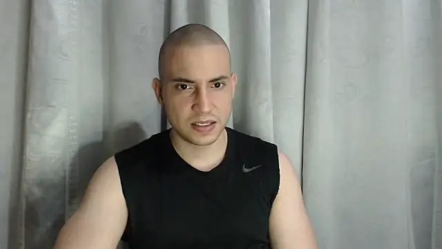 Armando 2002 online show from November 2025 02:58:02 AM