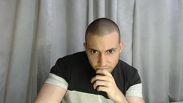 Armando 2002 online show from October 2025 02:59:02 AM