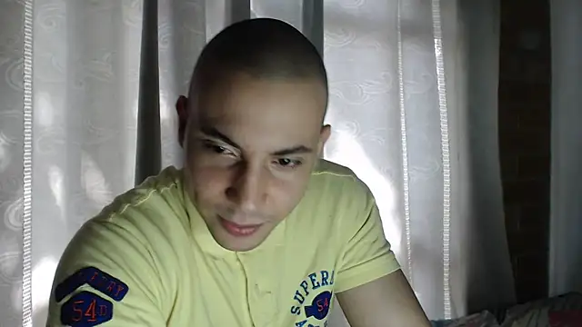 Armando 2002 online show from November 2025 06:23:02 PM