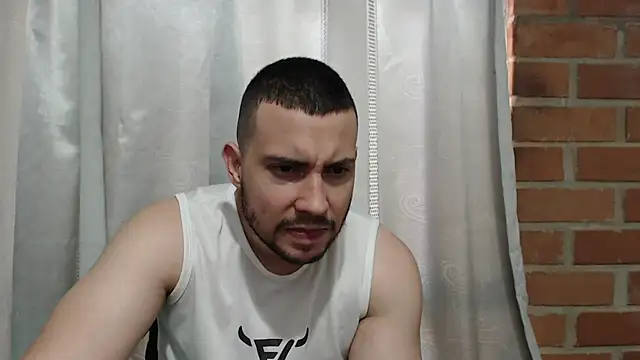 Snapshot of Armando_2002 chatting on July 2026 06:15:01 PM Armando 2002 online show from July 2026 06:15:01 PM