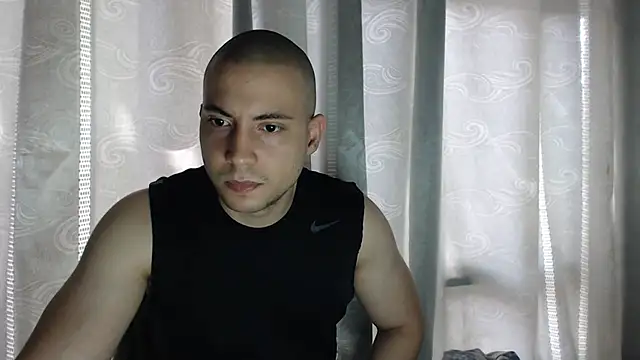 Armando 2002 online show from October 2025 05:32:01 PM