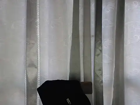 Armando 2002 online show from March 2025 04:12:02 PM