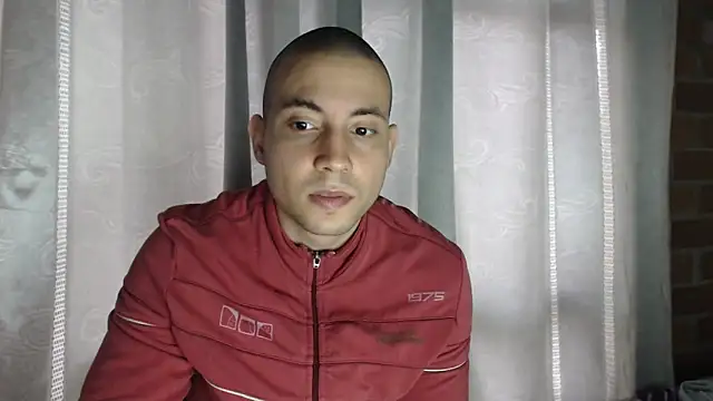 Armando 2002 online show from November 2025 06:12:01 PM