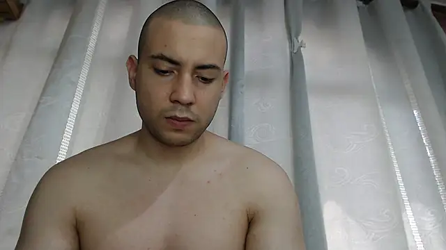 Armando 2002 online show from October 2025 05:09:02 PM