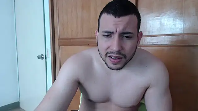 Snapshot of Armando_2002 chatting on July 2026 03:12:02 PM Armando 2002 online show from July 2026 03:12:02 PM