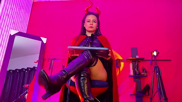 MistressSlut1 online show from November 2025 03:15:01 PM