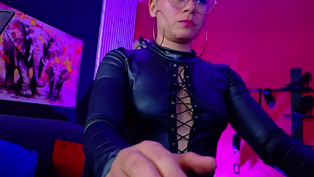 MistressSlut1 online show from September 2025 02:35:02 PM