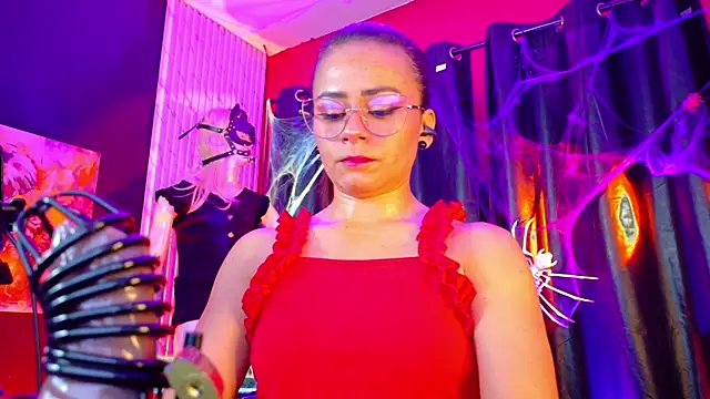 MistressSlut1 online show from October 2025 11:00:02 AM