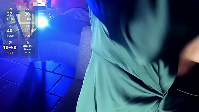 RouseColins online show from December 2025 10:09:02 PM