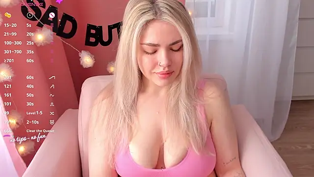 pussy-kattt online show from March 2025 05:08:01 AM