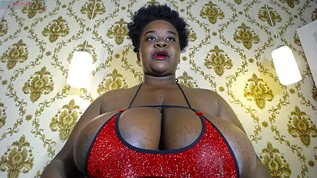 KARATIBBY COX online show from April 2026 12:31:02 PM