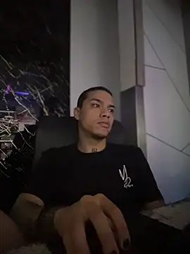 Snapshot of BestMasterForYou chatting on November 2025 07:34:02 AM BestMasterForYou online show from November 2025 07:34:02 AM