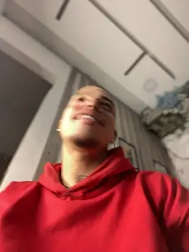 Snapshot of BestMasterForYou chatting on October 2025 01:40:01 AM BestMasterForYou online show from October 2025 01:40:01 AM