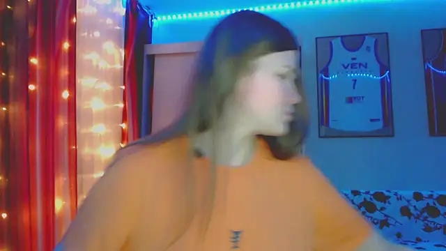 Snapshot of Klementa chatting on October 2025 06:26:01 PM Klementa online show from October 2025 06:26:01 PM