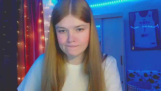 Snapshot of Klementa chatting on October 2025 07:14:01 PM Klementa online show from October 2025 07:14:01 PM