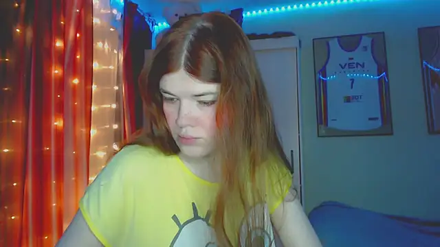 Snapshot of Klementa chatting on July 2026 06:08:02 PM Klementa online show from July 2026 06:08:02 PM