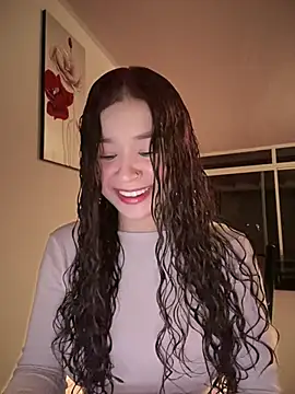 bella parisi online show from February 2025 08:28:01 AM