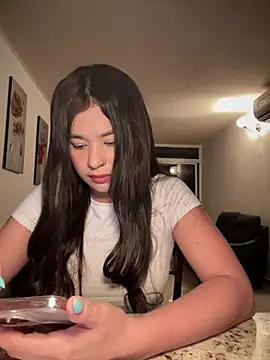 bella parisi online show from January 2025 04:54:01 AM