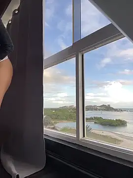 bella parisi online show from January 2025 09:24:01 PM