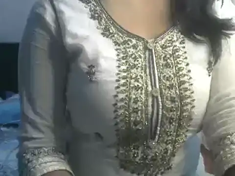 Snapshot of SiaraSiyA chatting on March 2025 05:54:02 PM SiaraSiyA online show from March 2025 05:54:02 PM