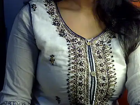SiaraSiyA online show from May 2026 05:17:02 PM