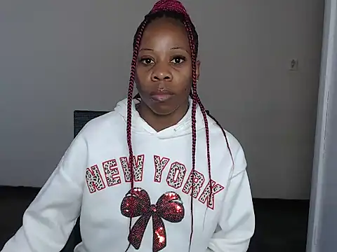 QUEENMANDYY online show from July 2026 09:21:01 AM