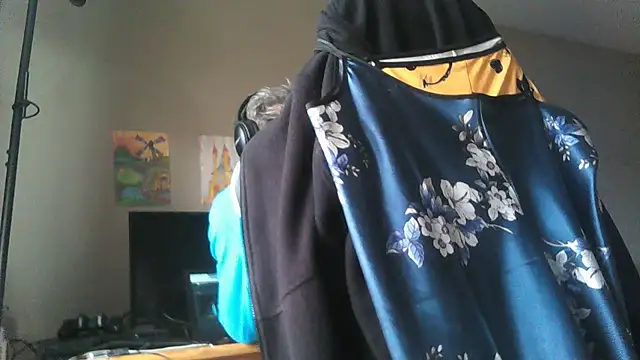 Sandra Potiche online show from October 2025 01:19:02 PM