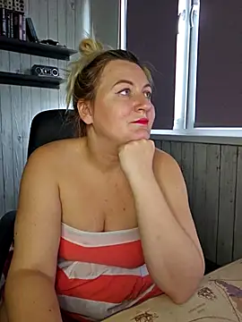 Marushka online show from October 2025 09:50:01 AM