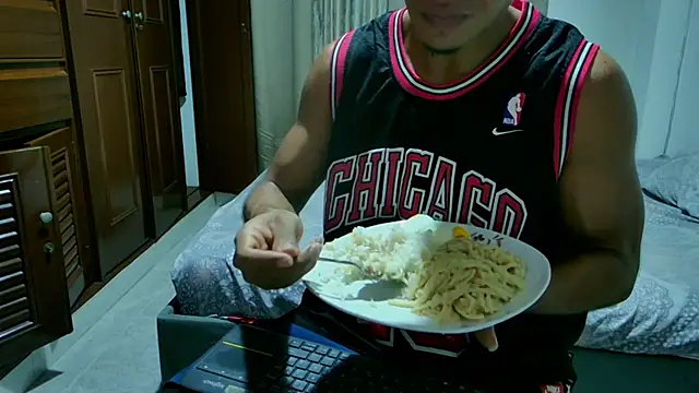 Snapshot of Jhon_wich chatting on May 2026 07:34:01 PM Jhon wich online show from May 2026 07:34:01 PM