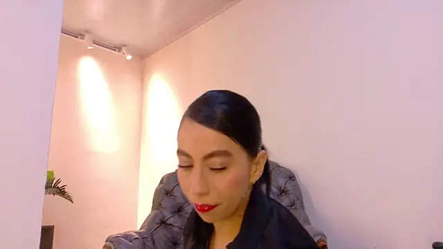Snapshot of niky_smit chatting on October 2025 11:01:01 AM niky smit online show from October 2025 11:01:01 AM