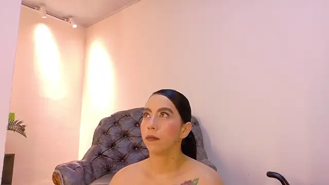 niky smit online show from October 2025 10:59:01 AM