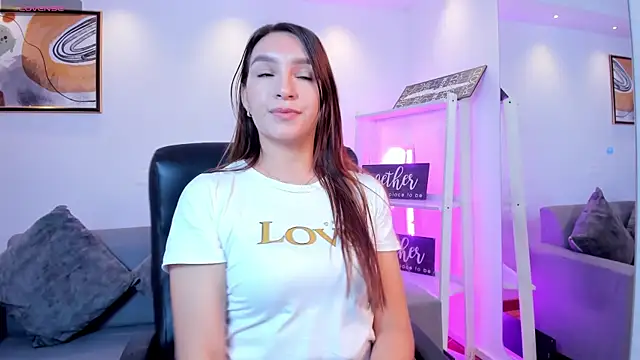 miataylorr1 online show from May 2026 12:00:01 PM