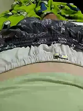 Snapshot of shiiank chatting on February 2026 09:45:02 PM shiiank online show from February 2026 09:45:02 PM