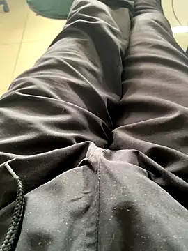 Snapshot of shiiank chatting on November 2025 12:11:02 PM shiiank online show from November 2025 12:11:02 PM