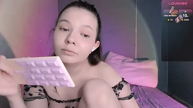 Snapshot of bbycolada chatting on March 2025 08:23:02 PM bbycolada online show from March 2025 08:23:02 PM