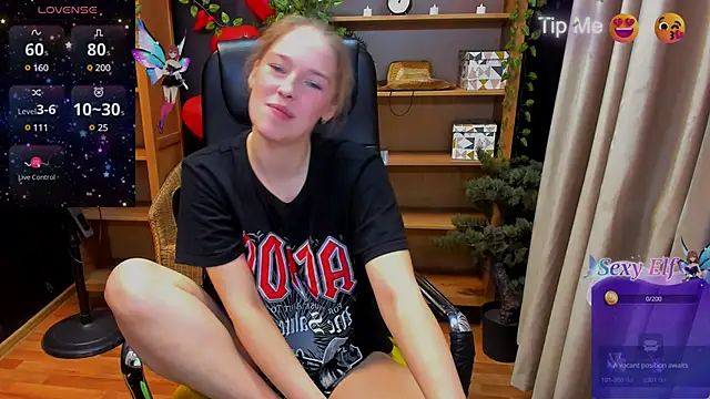 Snapshot of _fiona_Love chatting on February 2025 09:15:02 PM  fiona Love online show from February 2025 09:15:02 PM