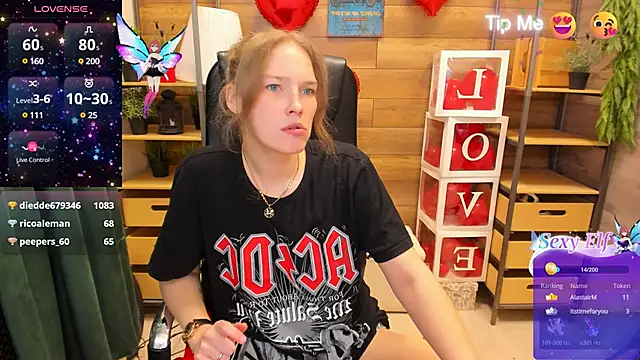 Snapshot of _fiona_Love chatting on March 2025 12:50:01 AM  fiona Love online show from March 2025 12:50:01 AM