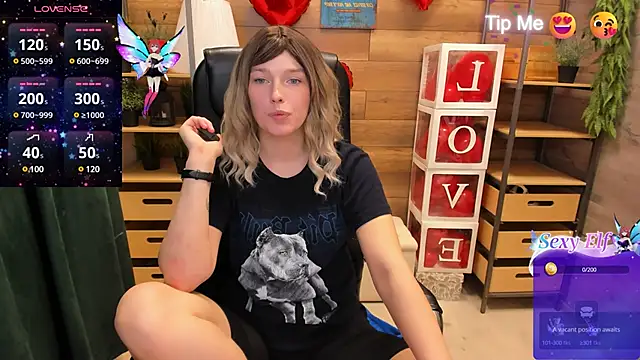 Snapshot of _fiona_Love chatting on February 2025 08:42:01 PM  fiona Love online show from February 2025 08:42:01 PM
