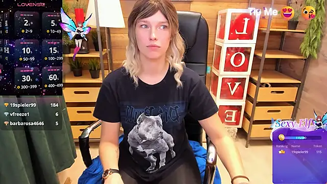 Snapshot of _fiona_Love chatting on February 2025 11:46:01 PM  fiona Love online show from February 2025 11:46:01 PM