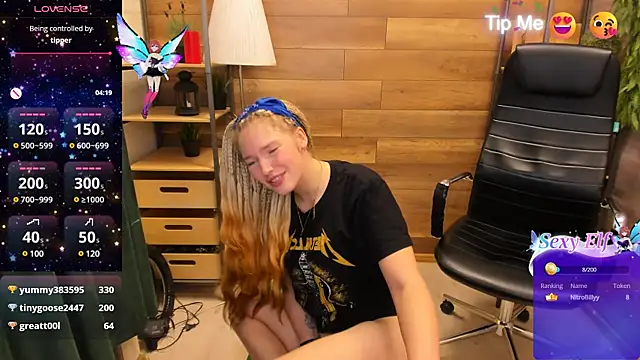 Snapshot of _fiona_Love chatting on January 2025 12:09:01 PM  fiona Love online show from January 2025 12:09:01 PM